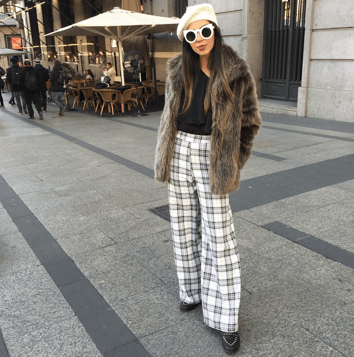 Winter Black and White Plaid Pants Women New Casual Loose Wide Leg Trousers  Ins Retro Teen Straight Trousers Hiphop Streetwear